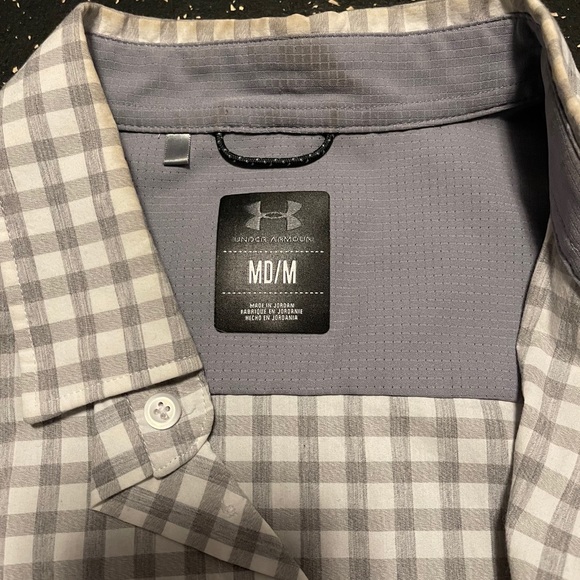 Under Armour dress shirt - Picture 2 of 4